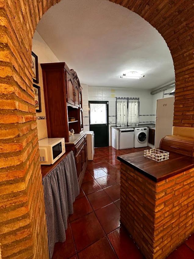 Espaciosa Y Elegante Casa Rural En Los Marines Kültér fotó
