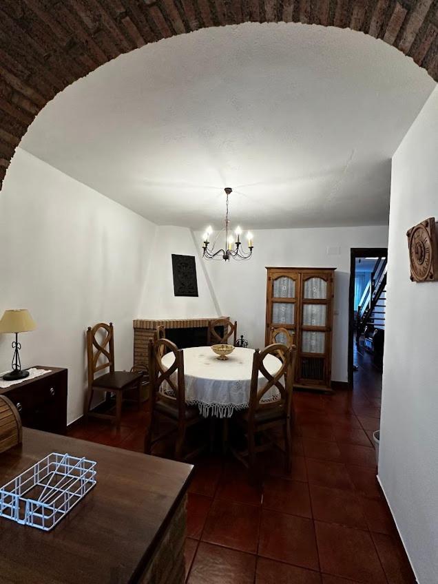 Espaciosa Y Elegante Casa Rural En Los Marines Kültér fotó